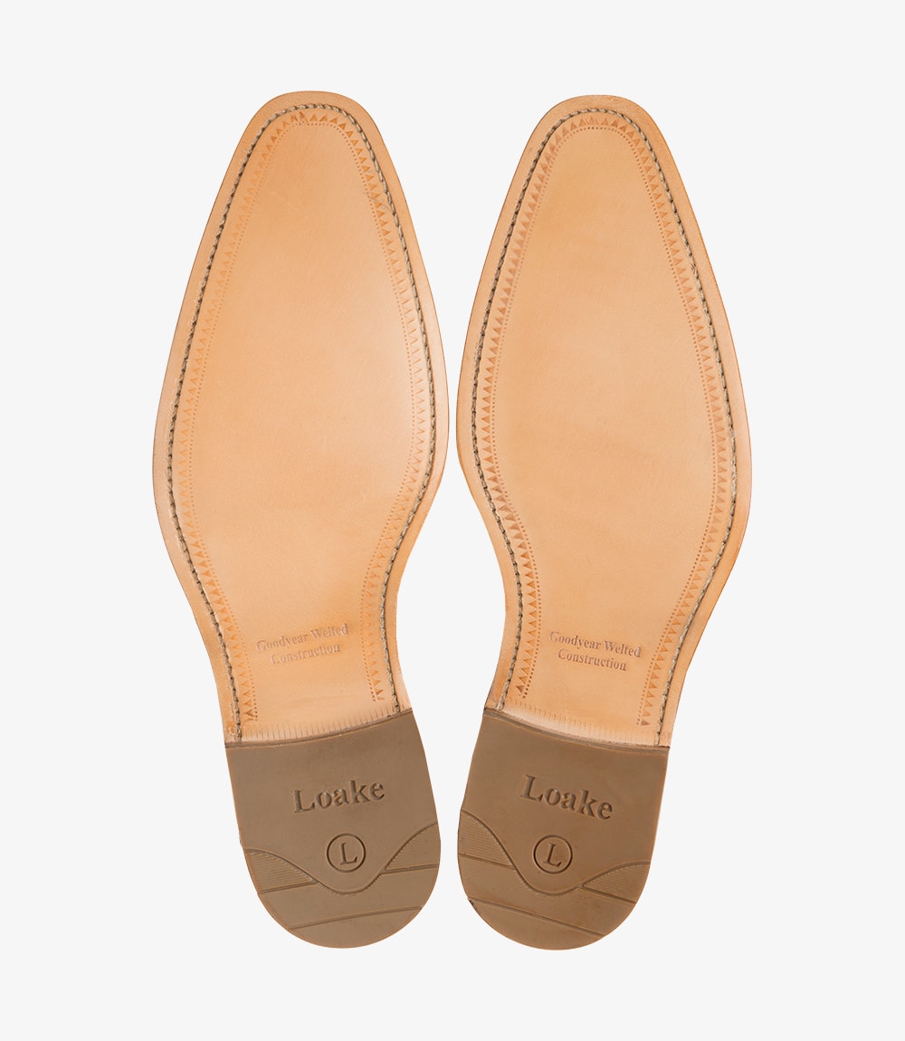 Loake Men's Foley Brogue Shoe in Tan
